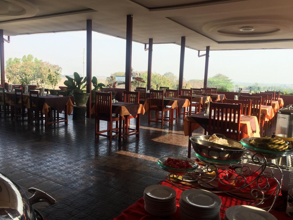 Inle Star Hotel Nyaungshwe Exteriör bild