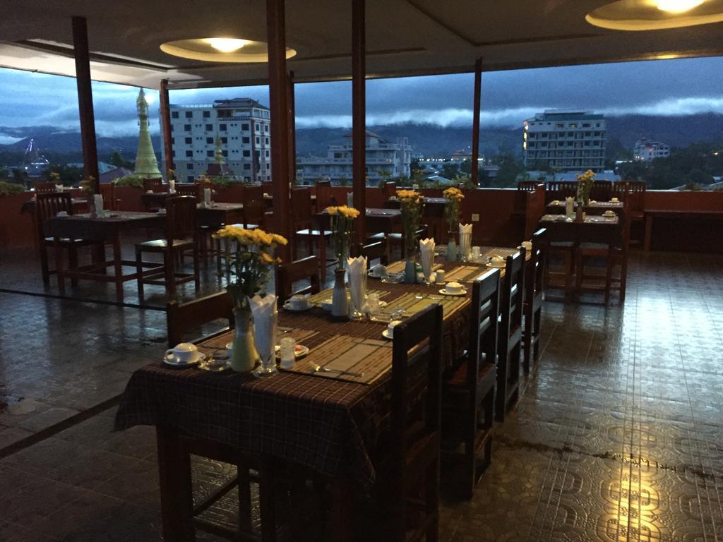 Inle Star Hotel Nyaungshwe Exteriör bild