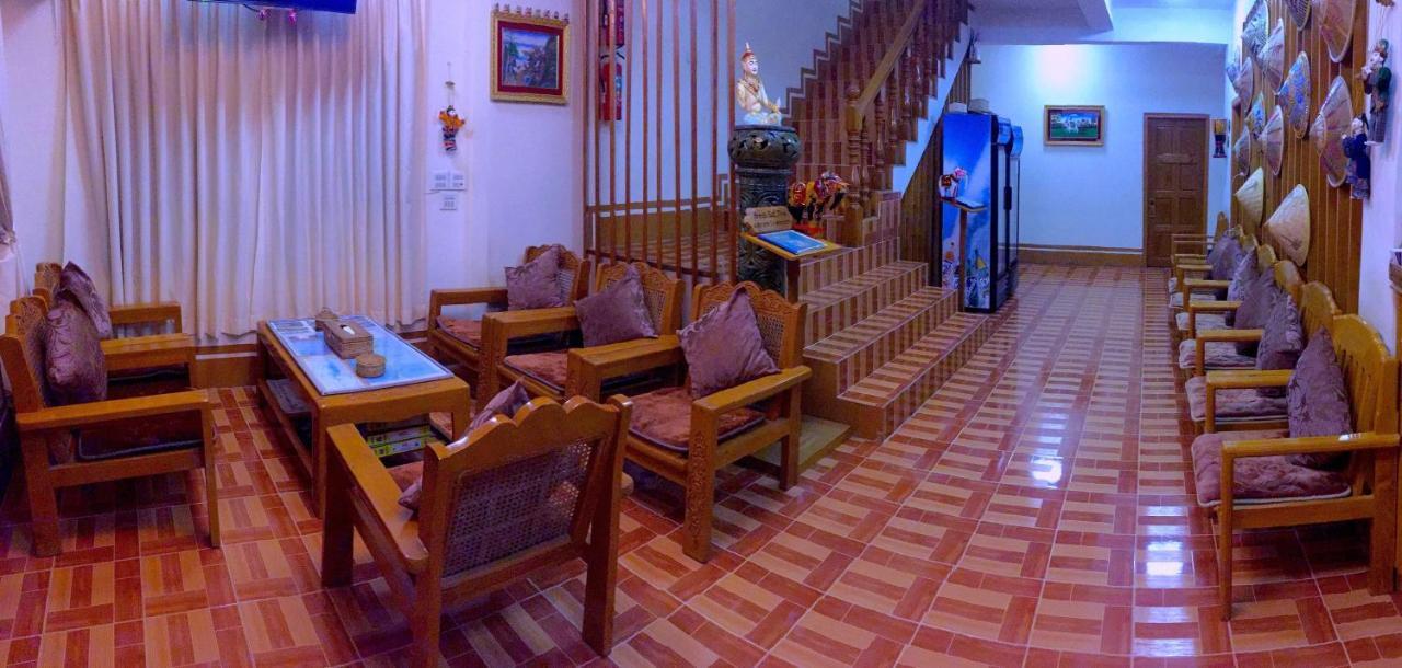 Inle Star Hotel Nyaungshwe Exteriör bild
