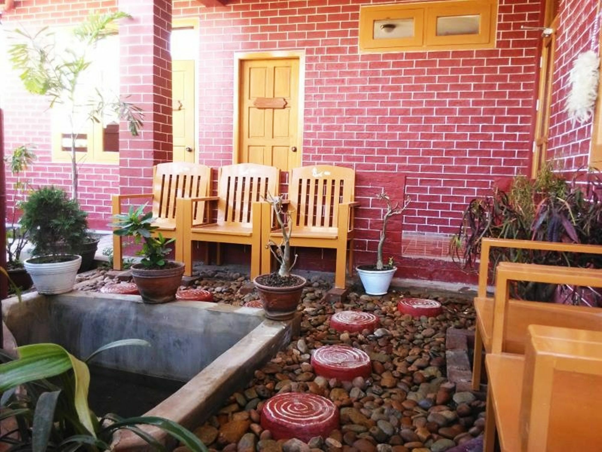Inle Star Hotel Nyaungshwe Exteriör bild