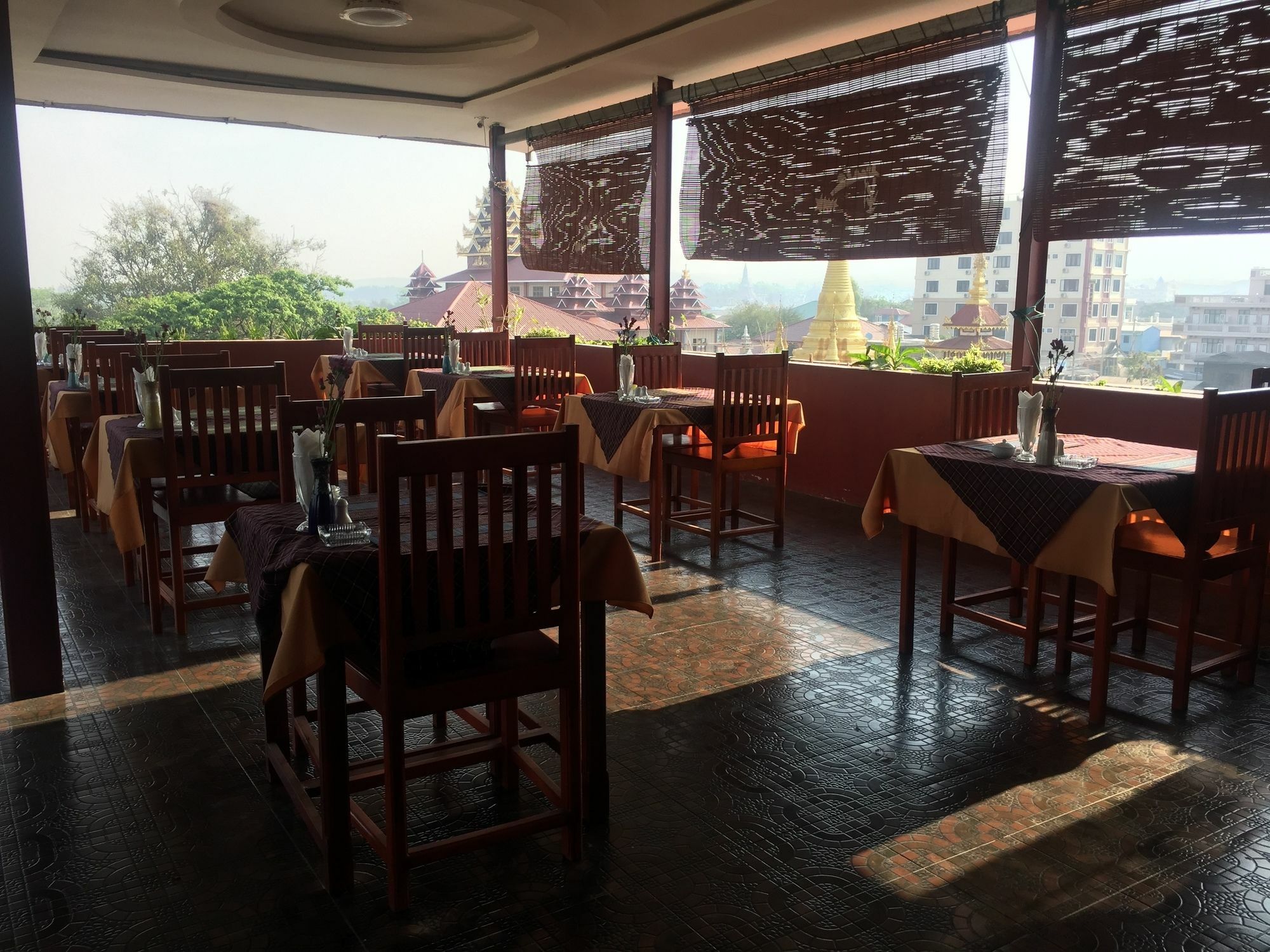 Inle Star Hotel Nyaungshwe Exteriör bild